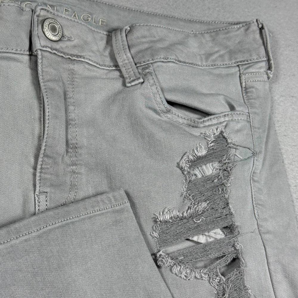 American Eagle Light Gray Distressed Ripped Jegging Jeans Womens 16 Short